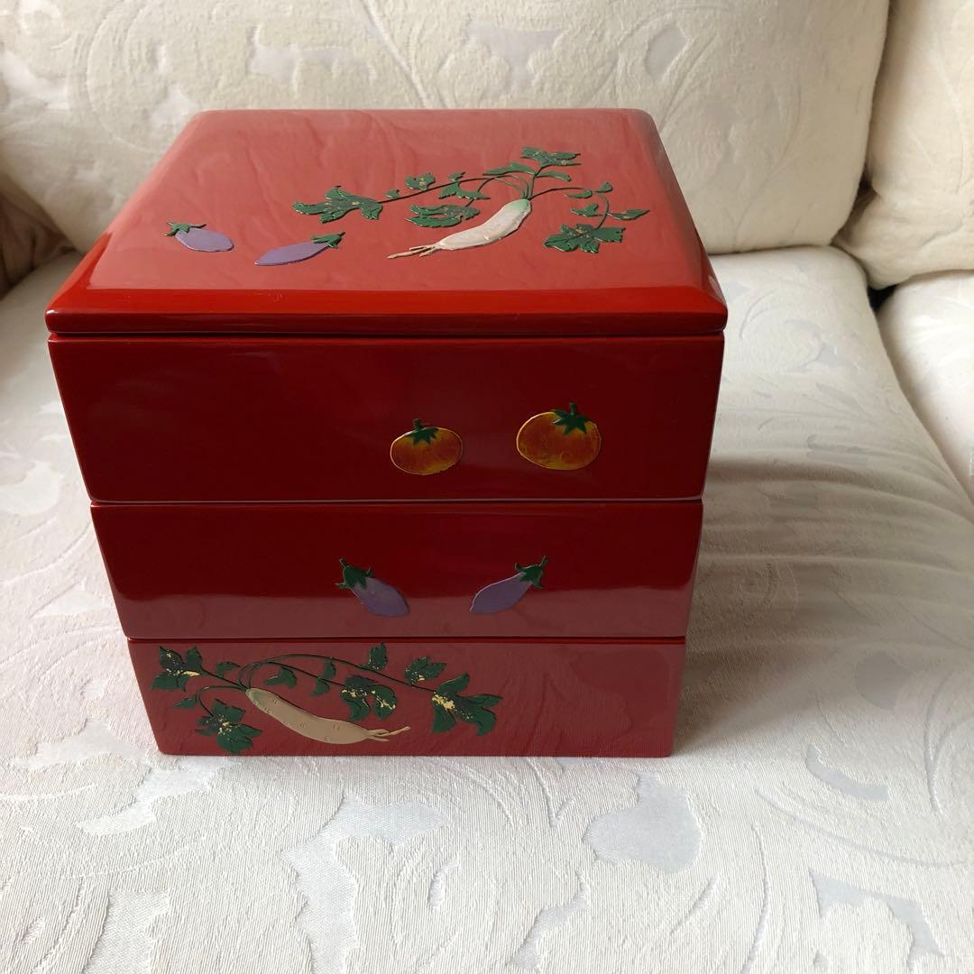 新品未使用　琉球漆器　和風三段重箱　正角重箱　野菜