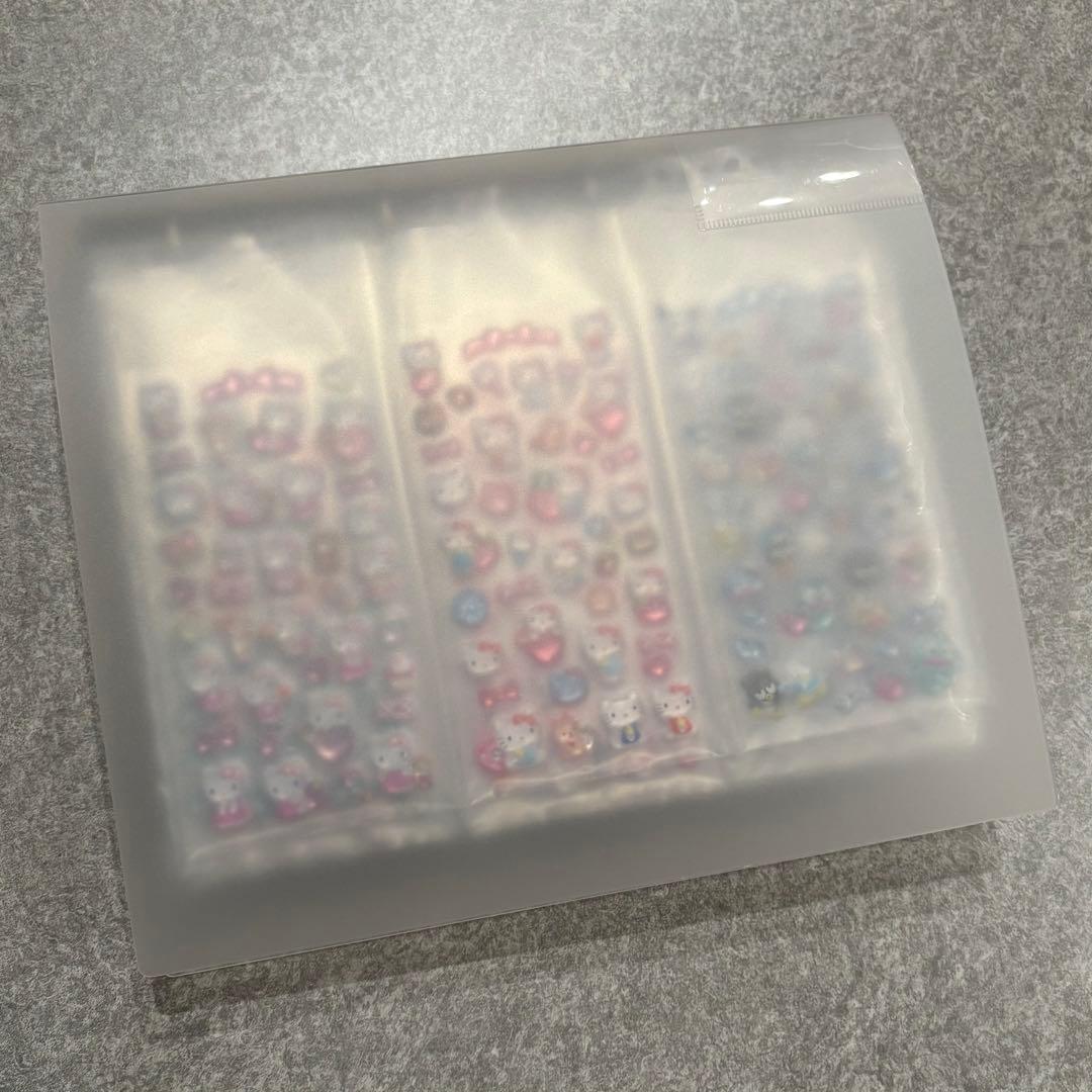 シール帳完成品　A4 ファイル 1冊 33シート　ボンドロ　24h発送　平成女児