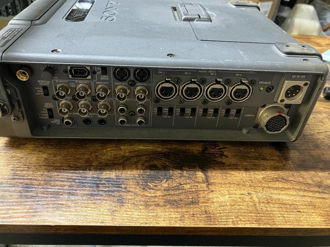 ベース SONY DSR-50