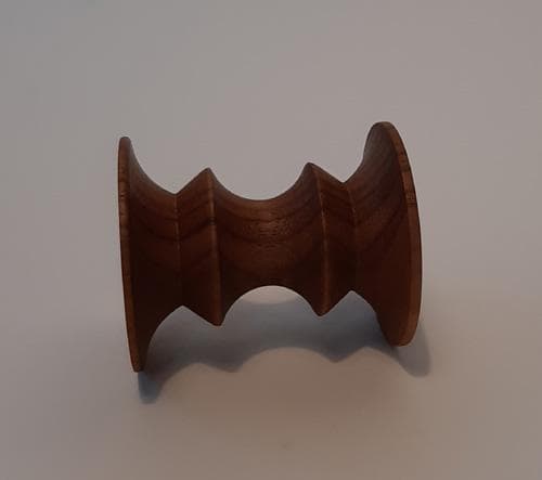 Vitra ミニチュア ウォルナットスツール Stool（Modell C)