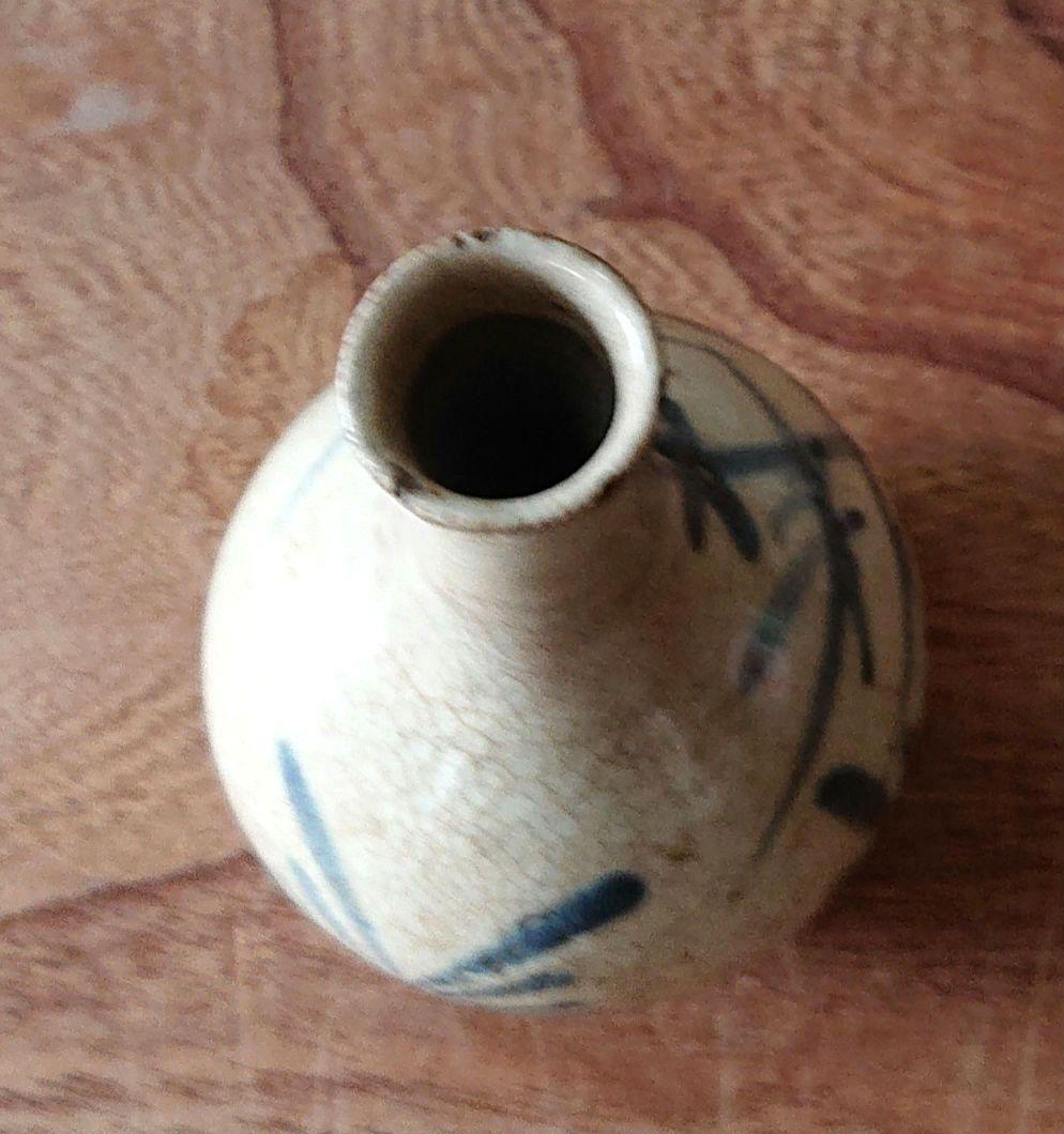 古伊万里一輪差し 青い絵付け