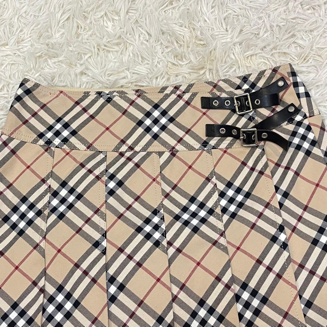 BURBERRY BLUELABELノバチェックプリーツラップスカート膝丈ベルト