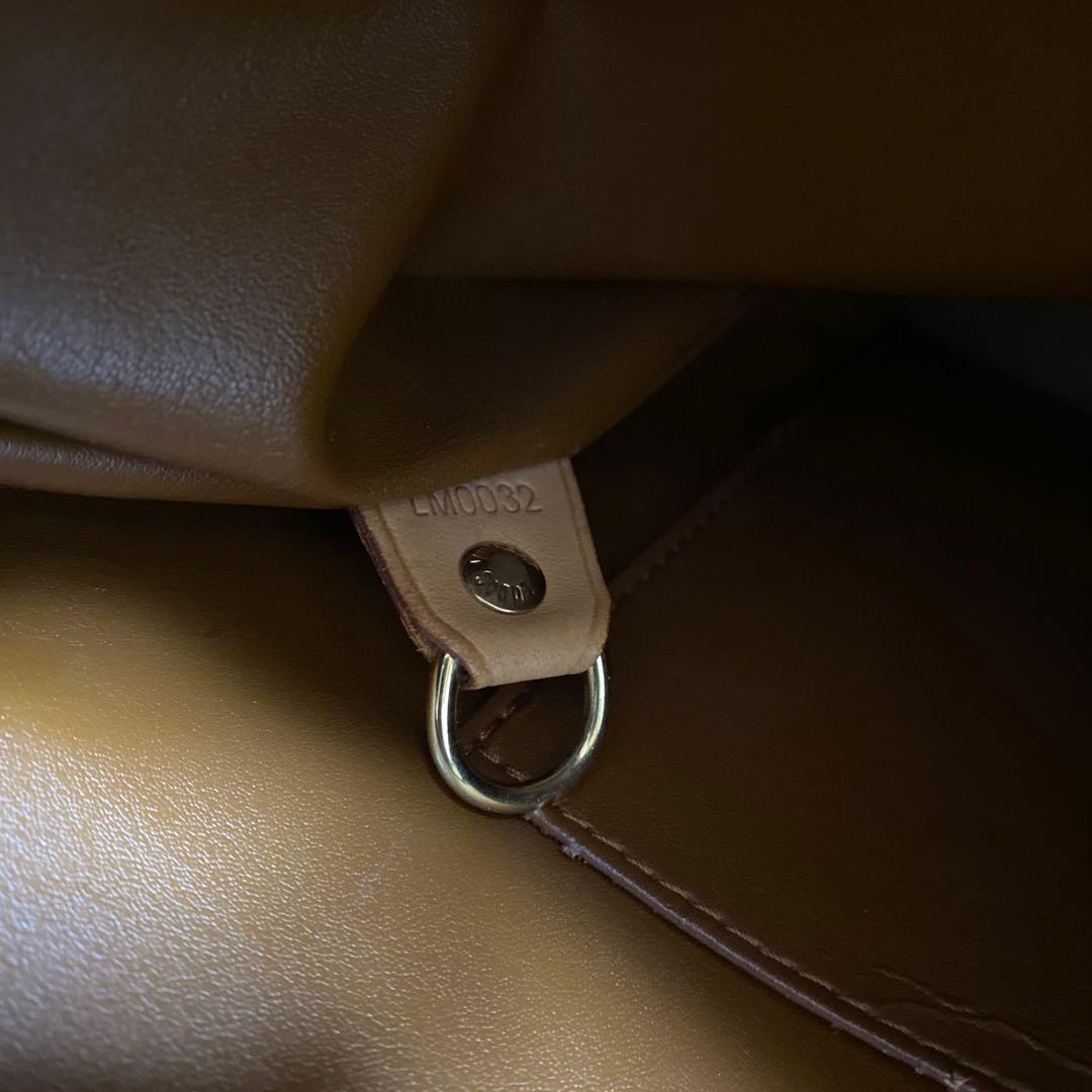 ルイヴィトン LOUIS VUITTON ヒューストン ヴェルニ ブロンズ