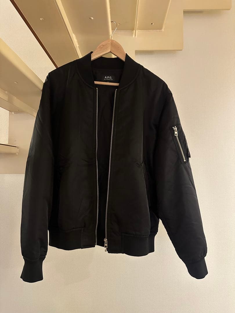 【大幅値下げ‼️】APC ブルゾン アウター