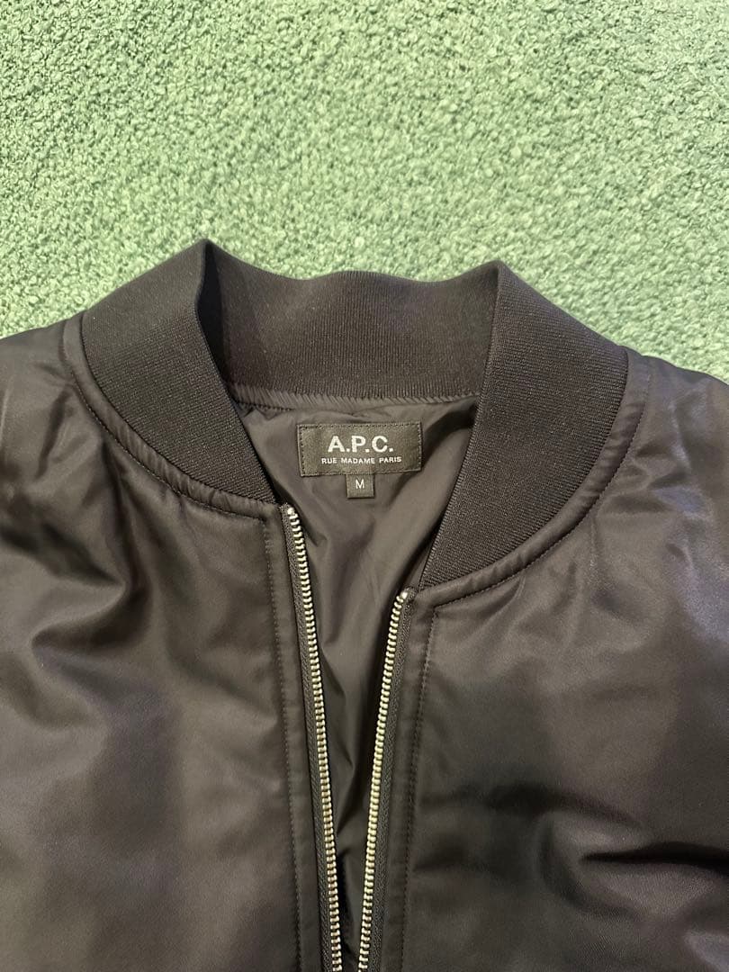 【大幅値下げ‼️】APC ブルゾン アウター