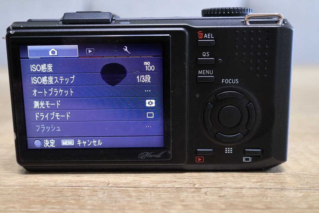 デジタルカメラ SIGMA DP3 MERRIL