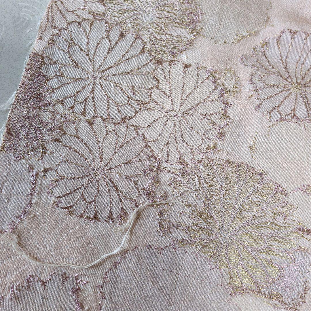 七五三３歳正絹刺繍入りの被布（中綿無し）ベージュ色