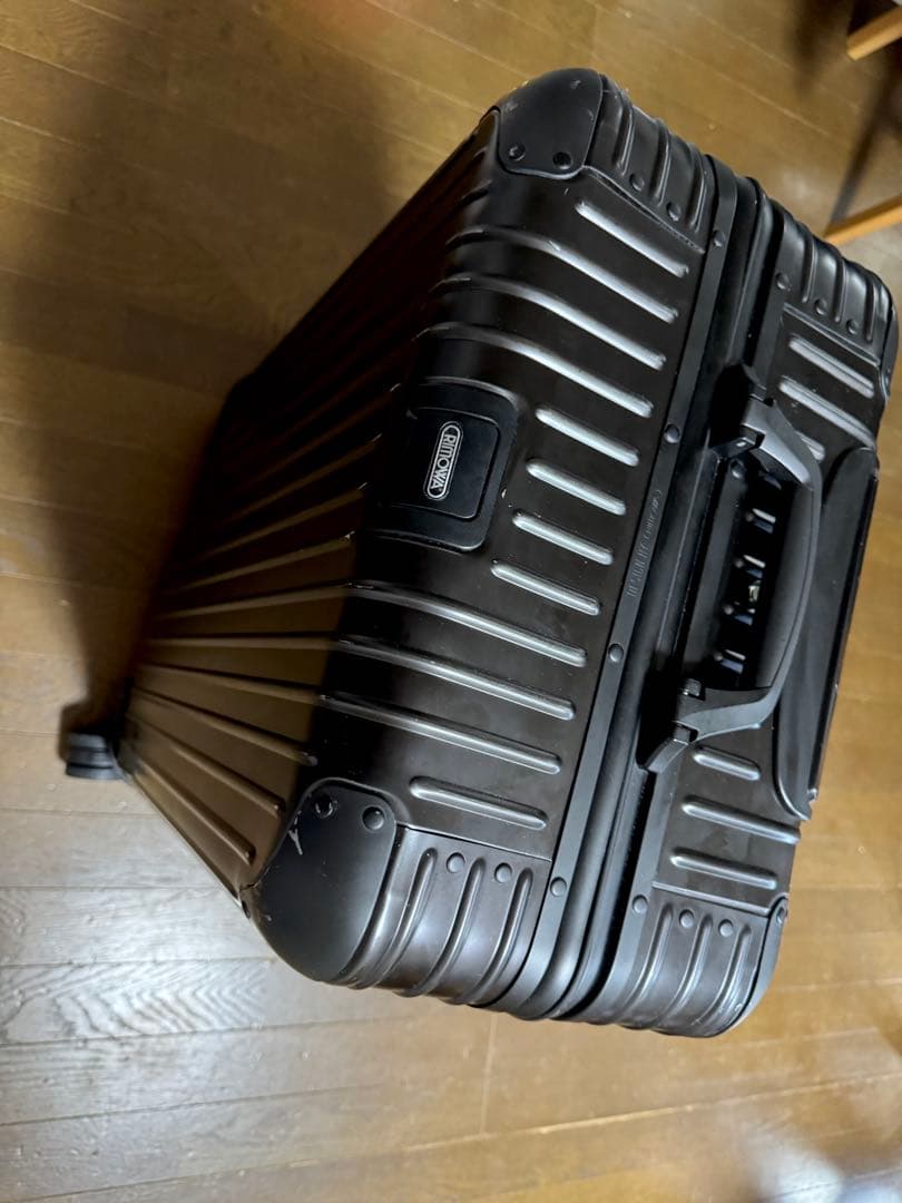 ★あま★ RIMOWA リモワ トパーズ ステルス Topas Mサイズ