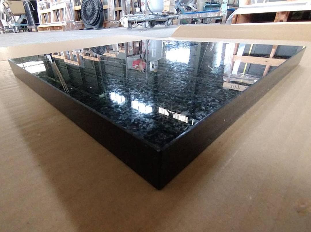 超最高級 天然黒御影石　オーディオボード●300×300×27●5面磨き　特価