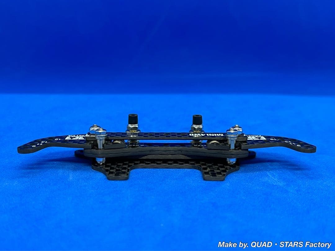 【ミニ四駆・MS用】2軸ATピボットバンパー　ホワイトプリント／フルカーボン