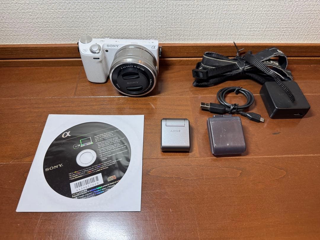 SONY αNEX-5R レンズ付 動作確認済 ミラーレス一眼