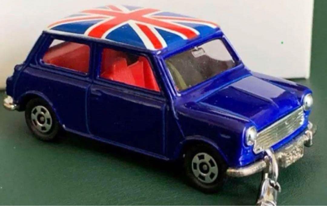 トミカ ミニクーパー 濃青 ユニオンジャック キーホルダータイプ
