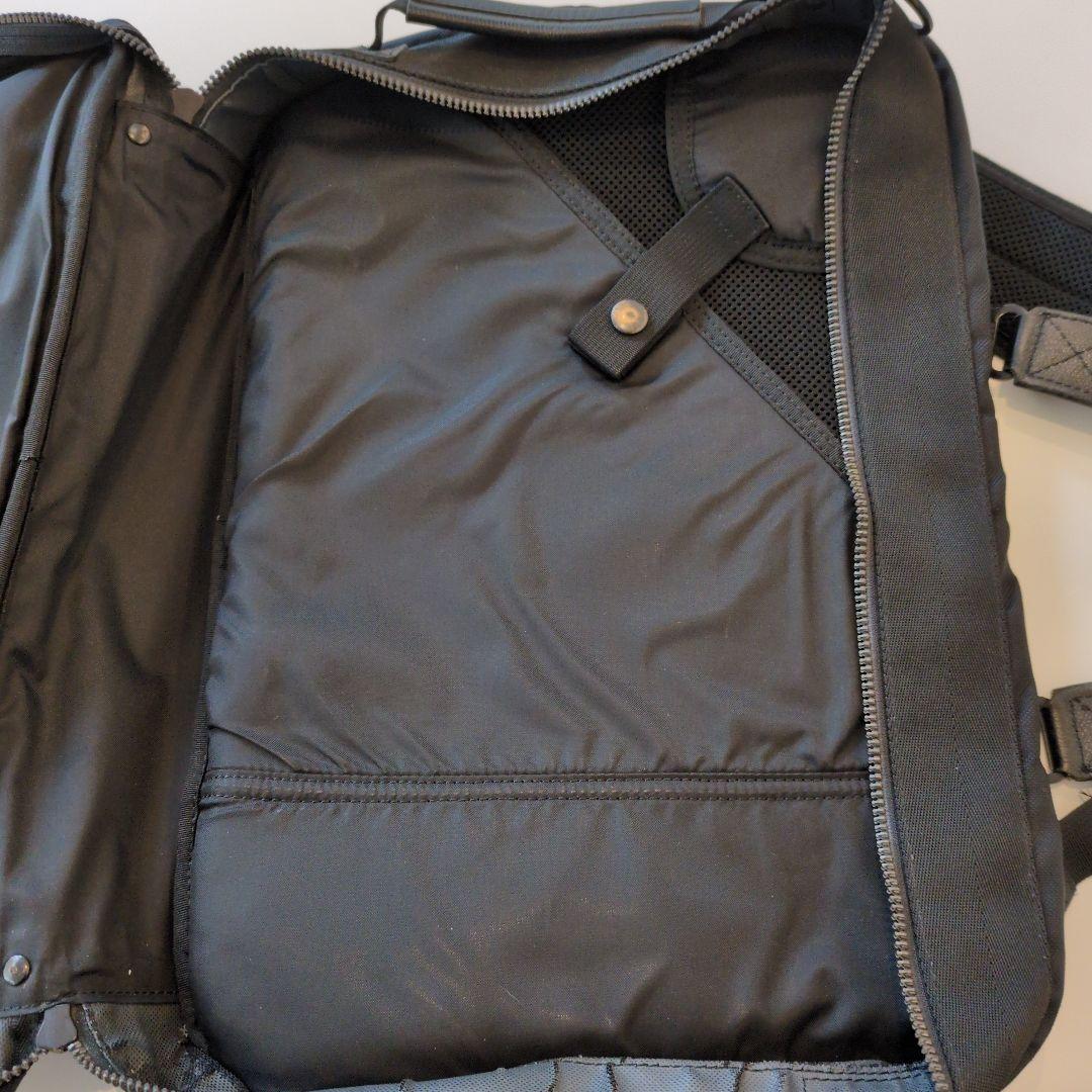 BRIEFING　FUSION TRINITY LINER