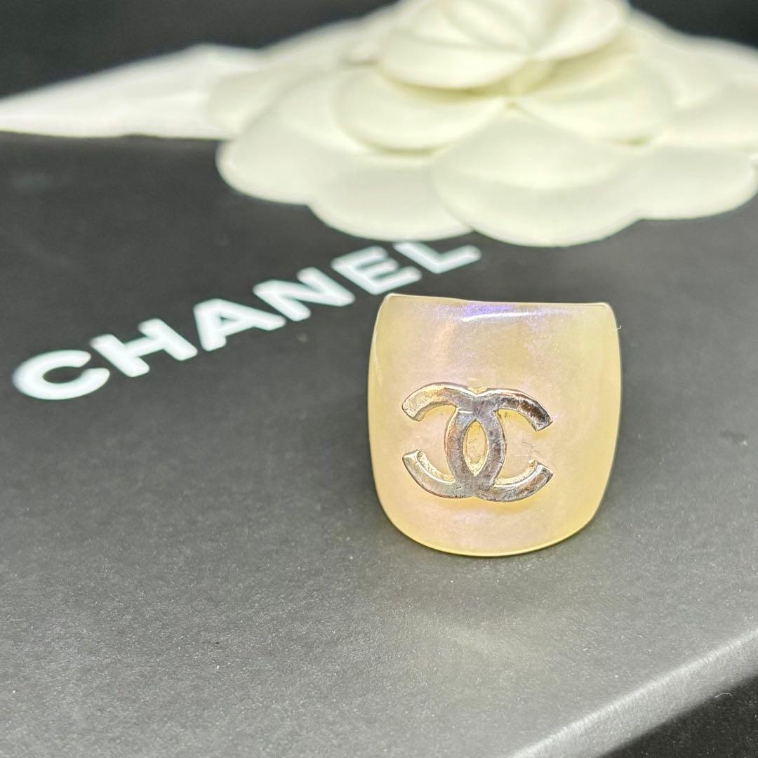 【シャネル】ココマーク リング 指輪 プラスチック オーロラ ヴィンテージ