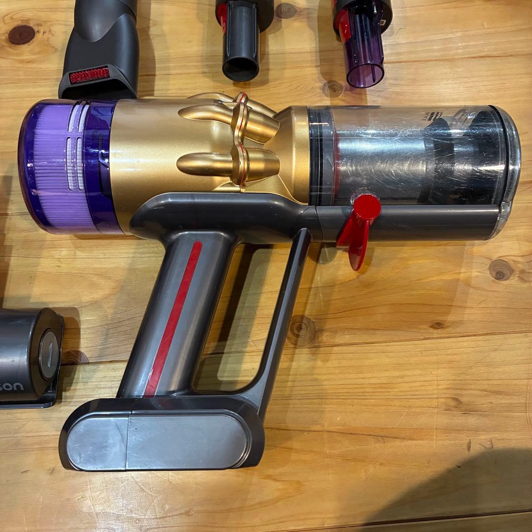 dyson SV21 本体、充電ポート、ノズル各種セット