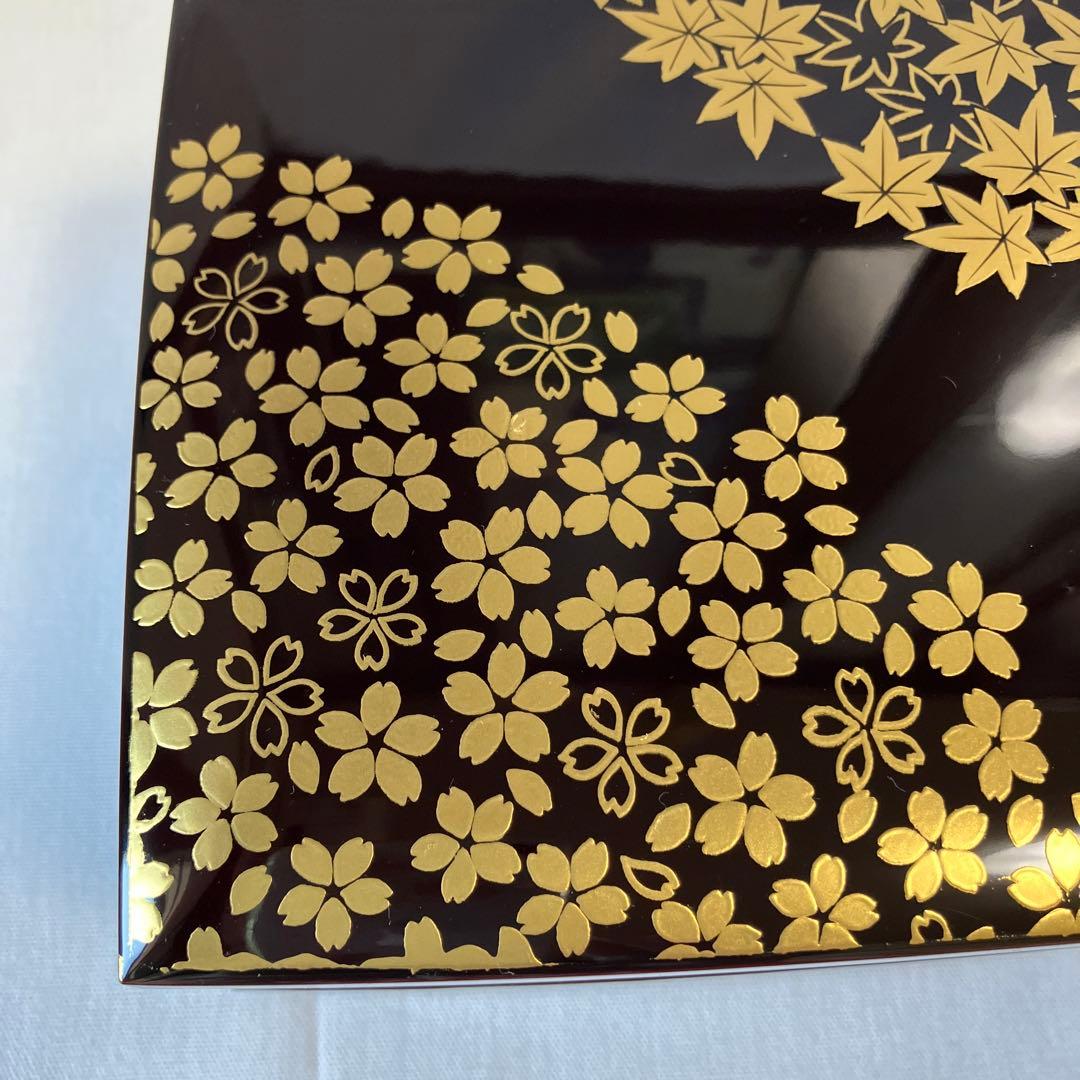 越前漆器　越前塗　溜塗り　本重箱　お重　重箱　二段重　二段重箱春秋蒔絵　桜と紅葉