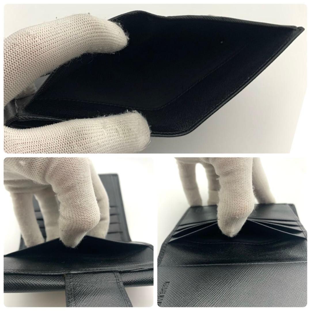 鑑定済み プラダ 財布 二つ折り サフィアーノ 三角プレート コンパクト 黒