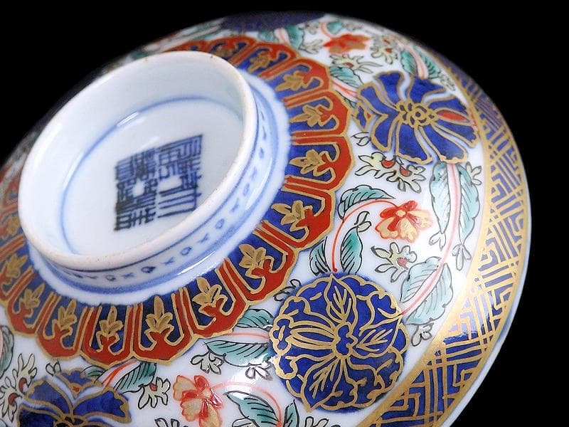 古伊万里　金襴手　瓔珞紋に花の図　蓋茶碗　江戸期　C000AS-CJa