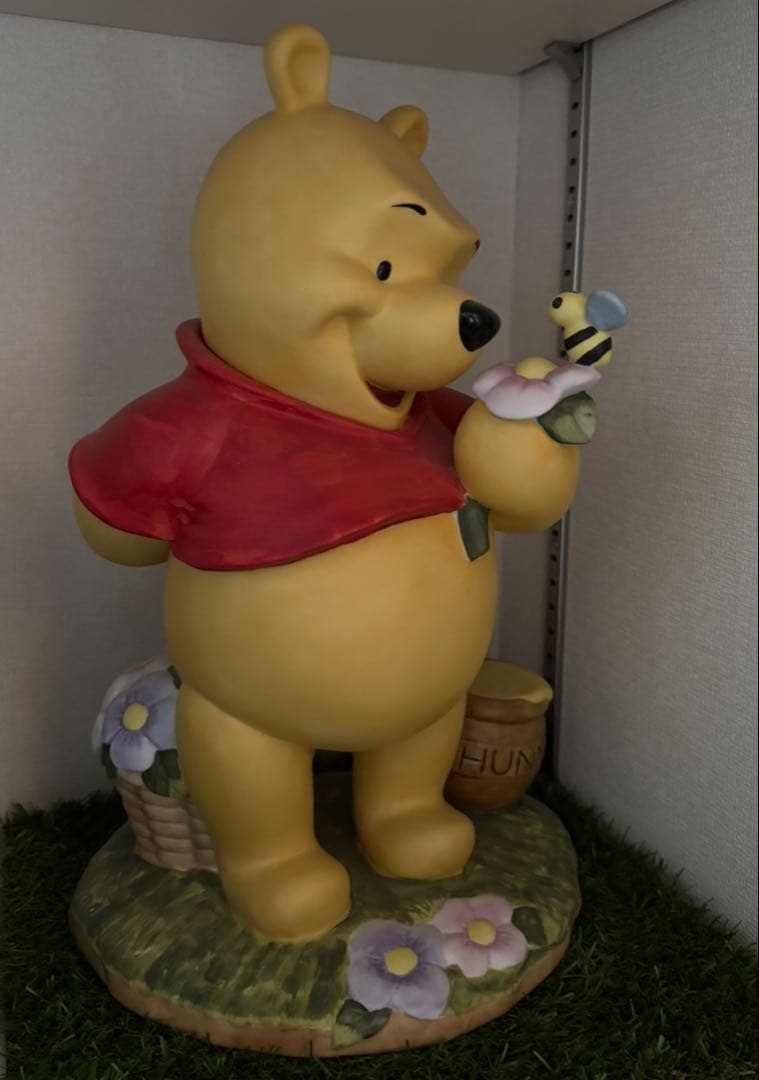 プーさん フィギュア 花と蜂付き 約35cm