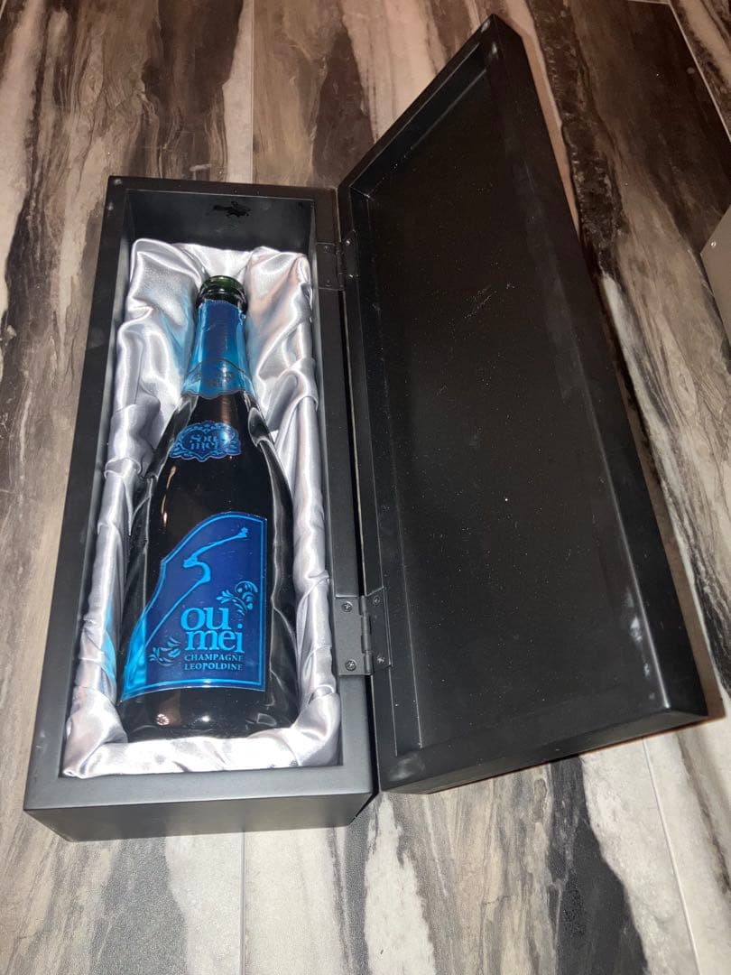 ソウメイシャンパンボトル4本空き瓶セット メタルボックス4個付き