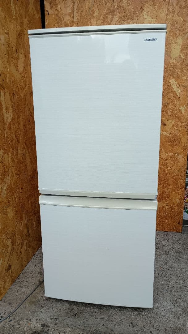 SHARP 冷凍冷蔵庫 SJ-D14D-W 2018年製