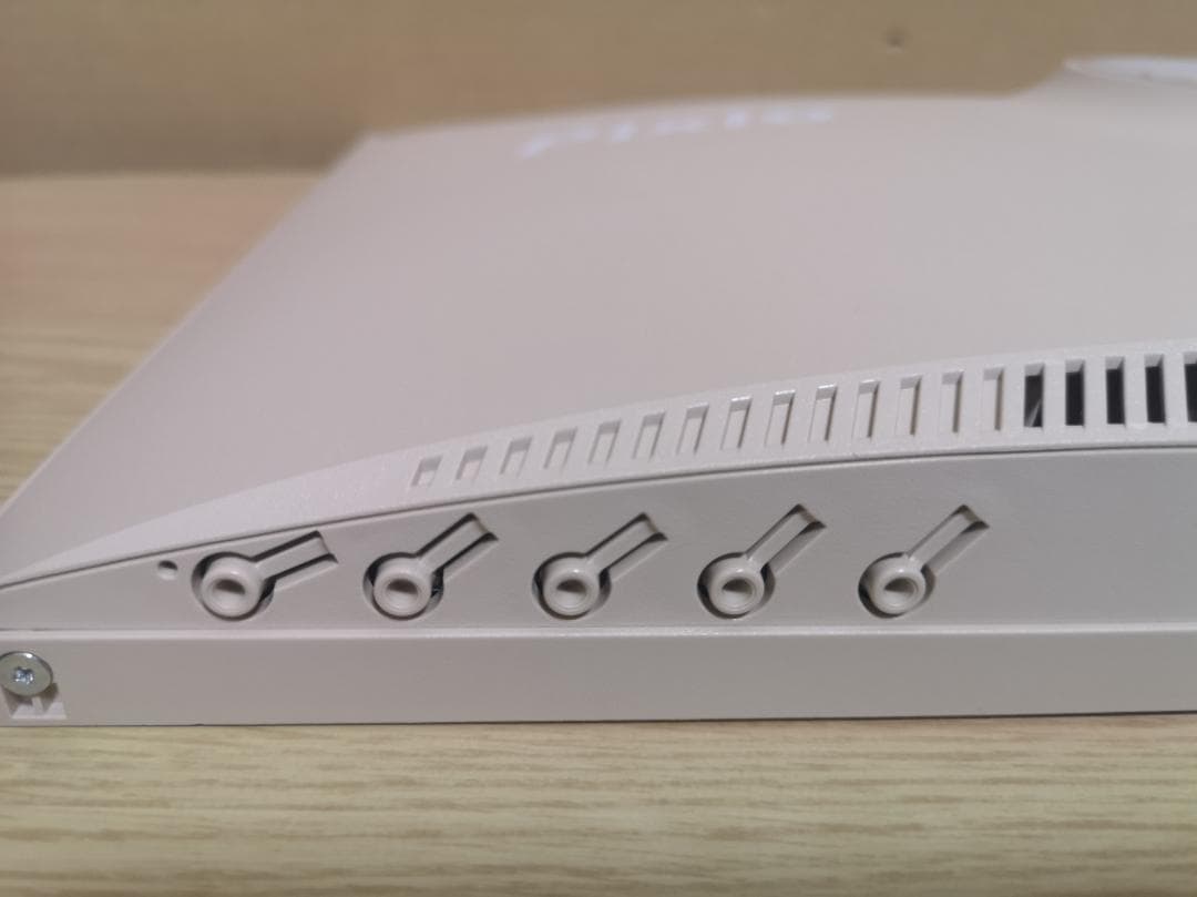 Pixio PX248Wave ゲーミングモニター 23.8型 200Hz 美品