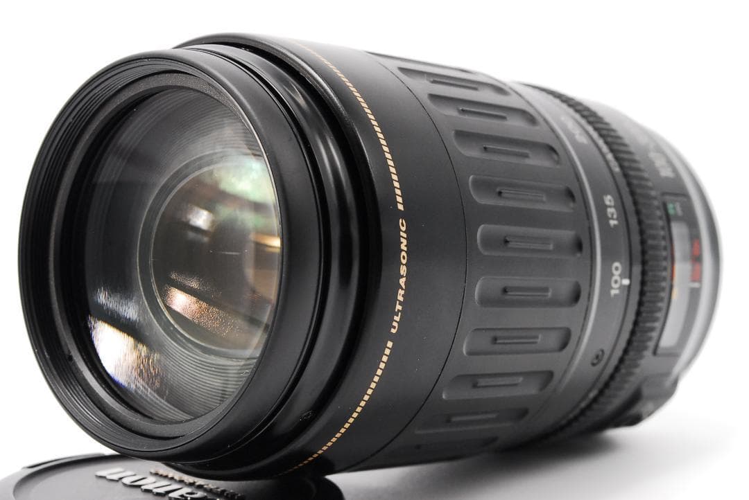 大人気❤️望遠レンズ❤️Canon キャノン　EF 100-300mm USM✨
