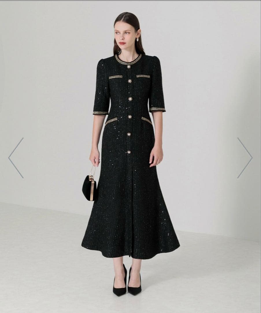 ⭐︎みいさま専用）未使用）Leja/ラメ混ツイードパール釦スパンコール刺繍ドレス
