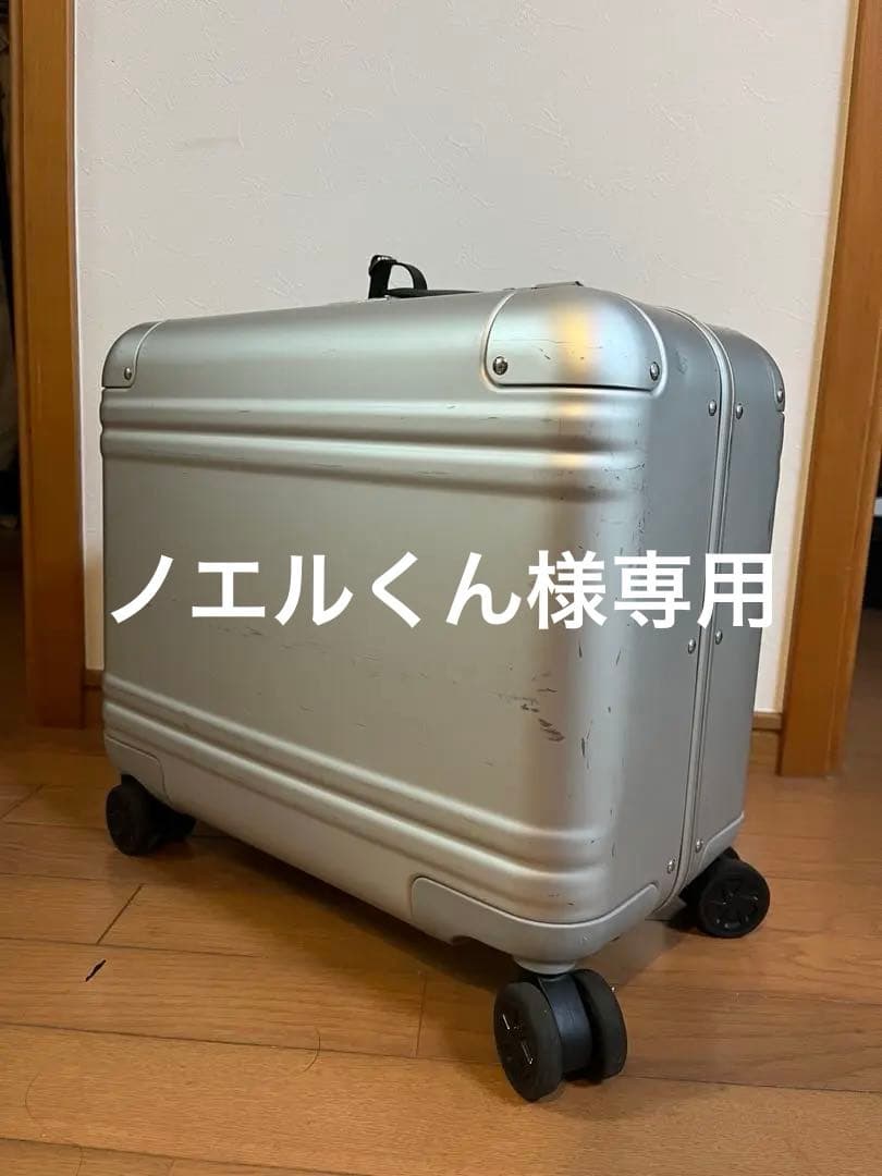 バッグ Carry-On Business Case 28L