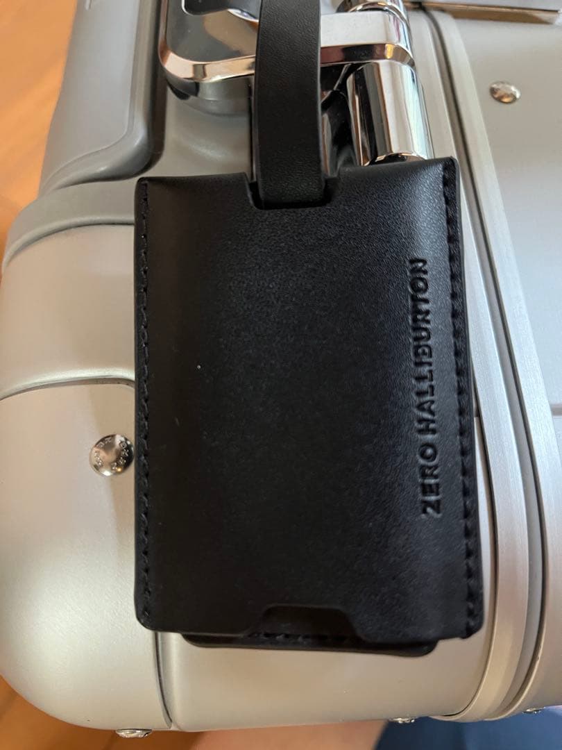 バッグ Carry-On Business Case 28L