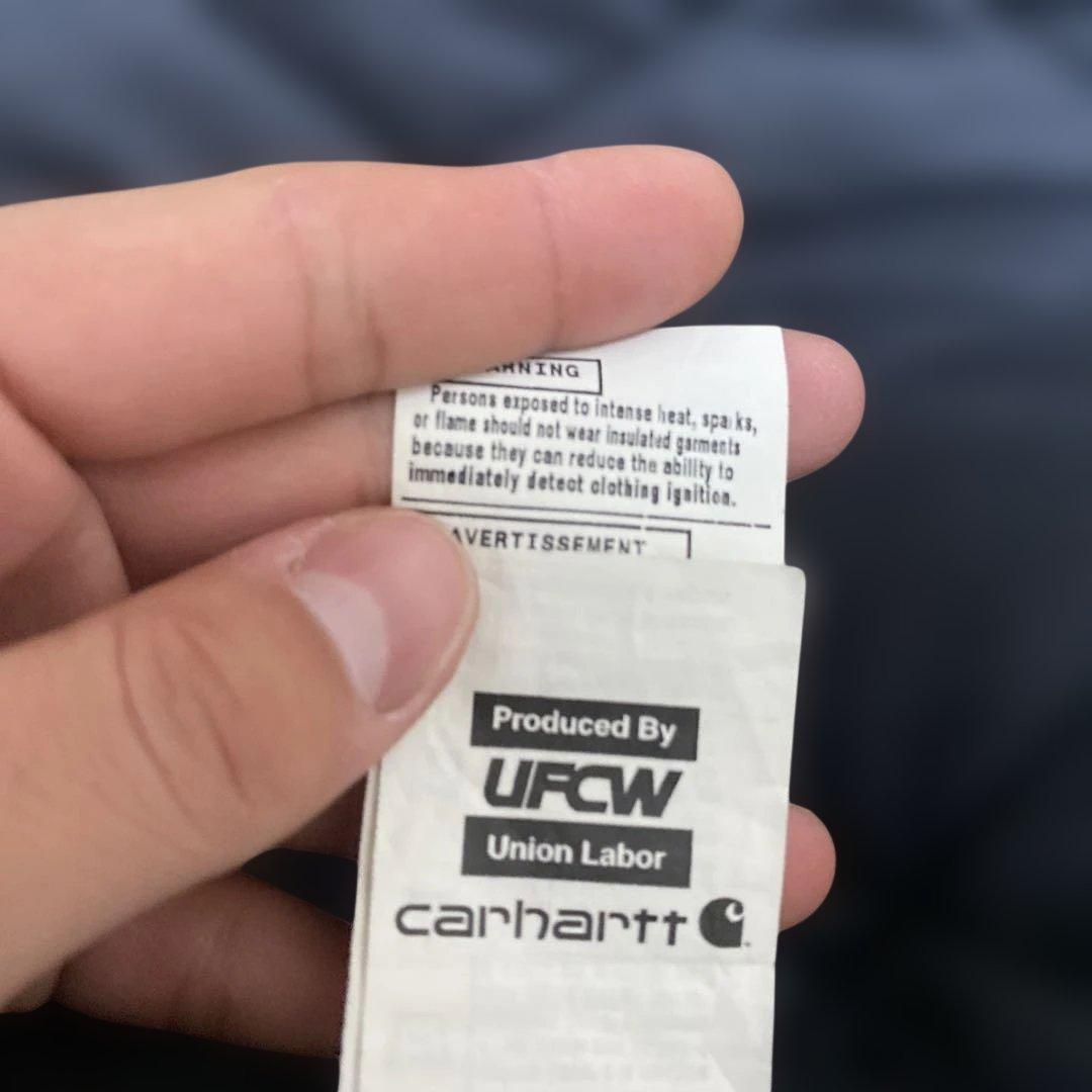 USA製Carhartt フード付きブラウンジャケット 早い者勝ち‼️