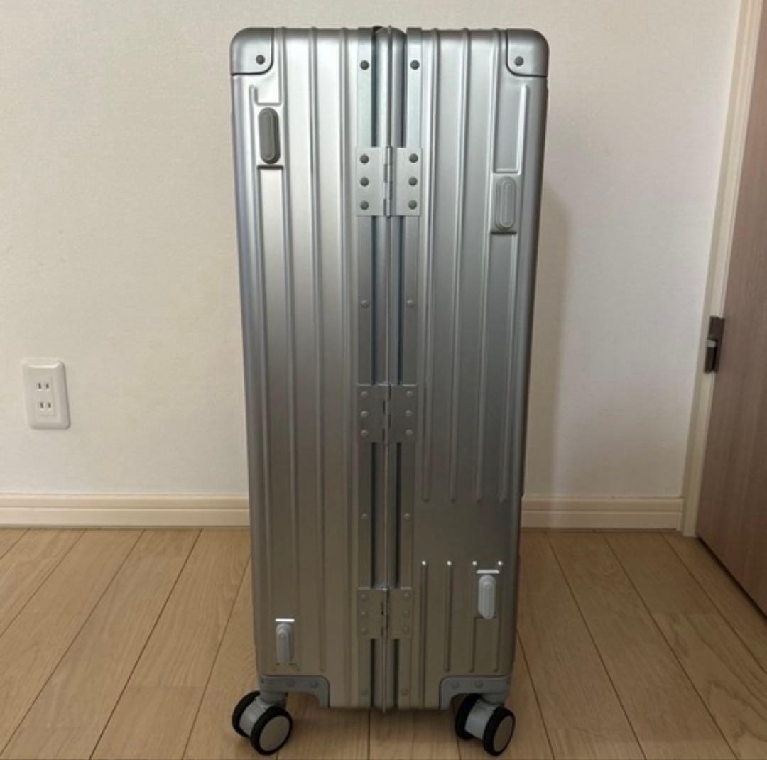 innovator アルミスーツケース　INV7811STP Cool Gray