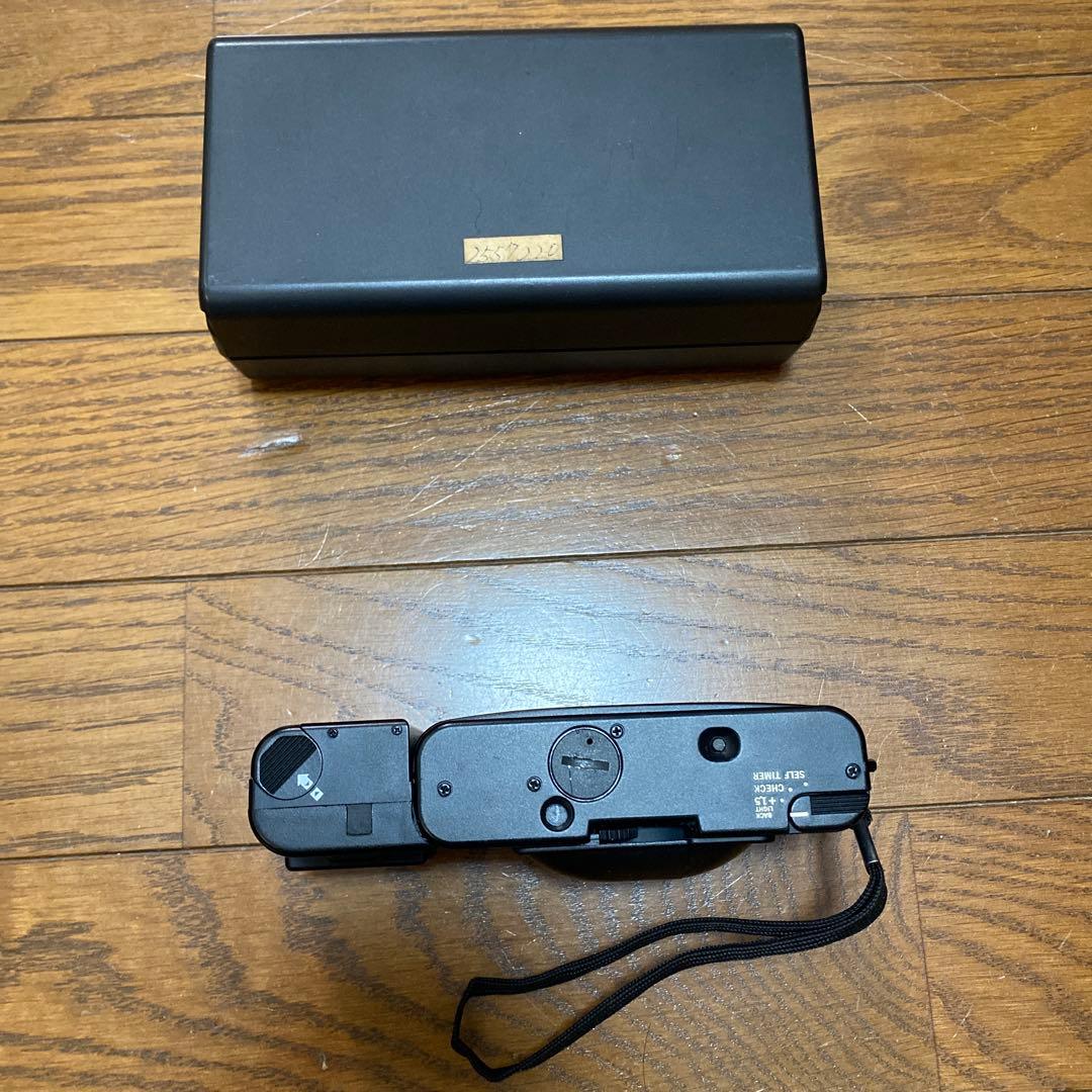 オリンパス　XA A11 フィルムカメラ