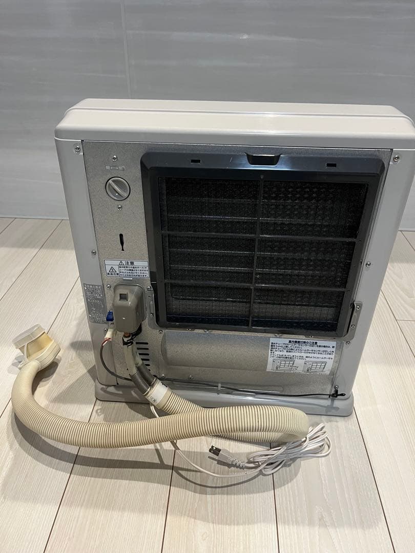 コロナ 温水ルームヒーター ファンコンベクター CRH-400CS 2012年製