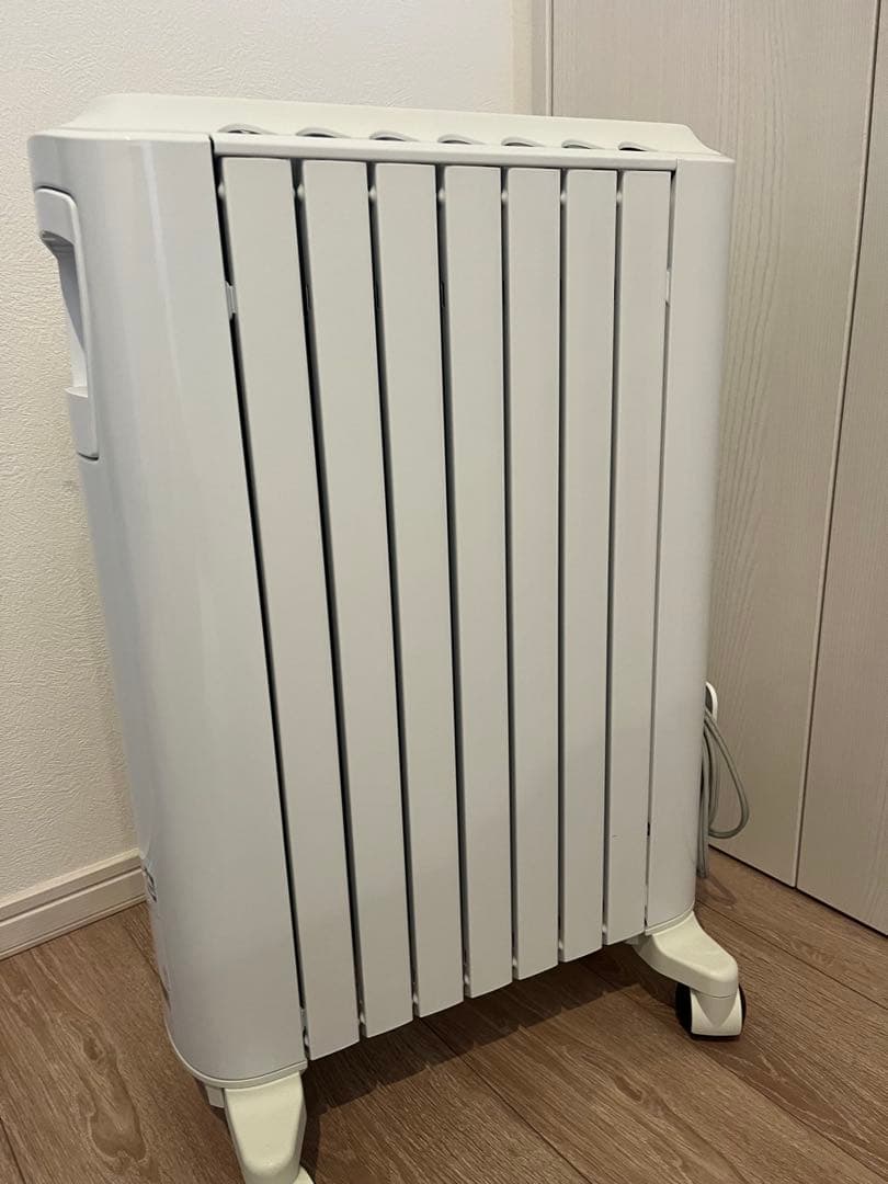 デロンギ ユニカルド オイルヒーター　写真追加可能