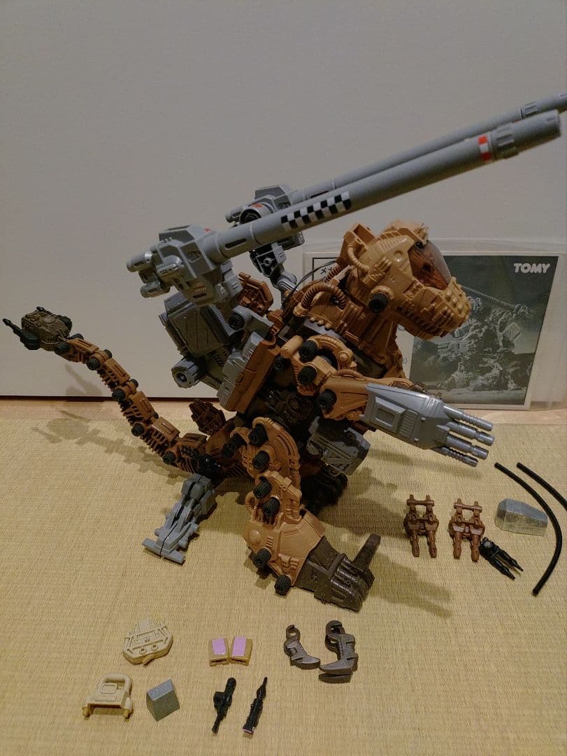 バラ売り検討します。ゾイド　ゴジュラスマークⅡ 限定版　ジャンク品　説明書付き