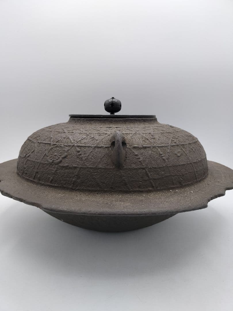 c708 焼抜透木釜　桜川 透木付 茶道具 古物