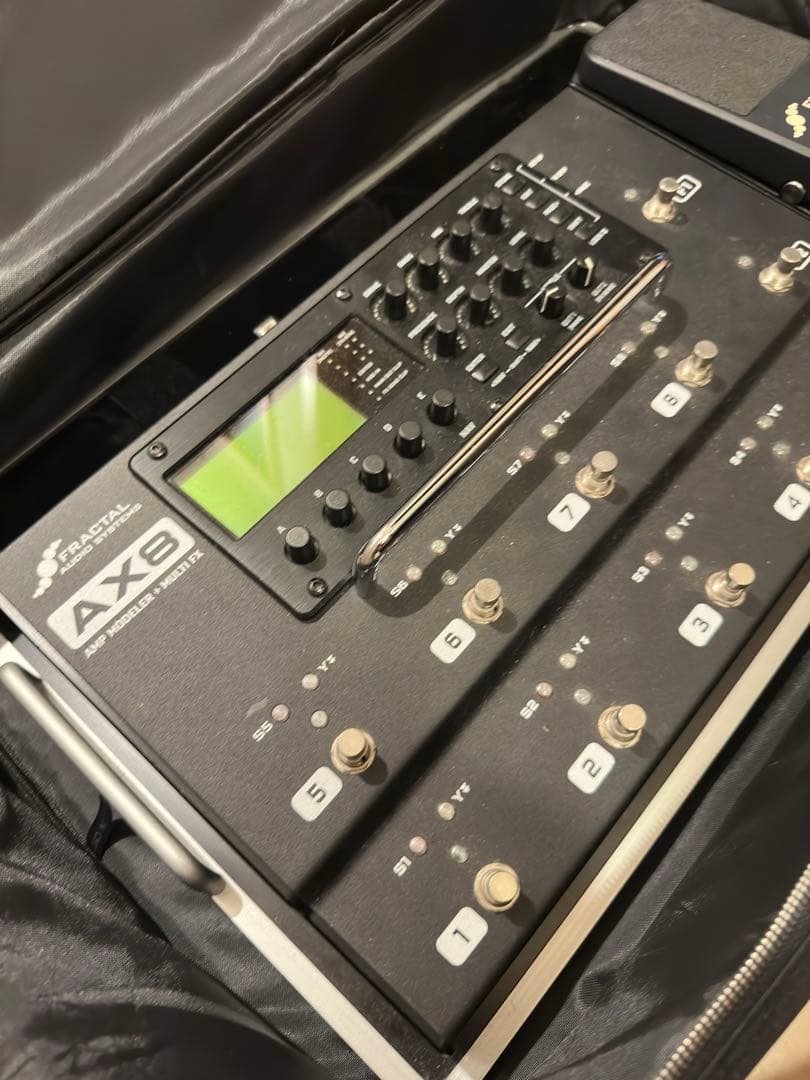Fractal Audio AX8 、EV1セット中古
