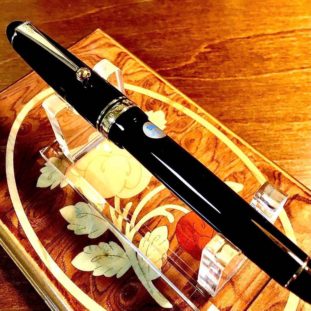 ☆超お勧め☆美しいパイロットカスタム万年筆742(SM)ほぼ新品未使用品