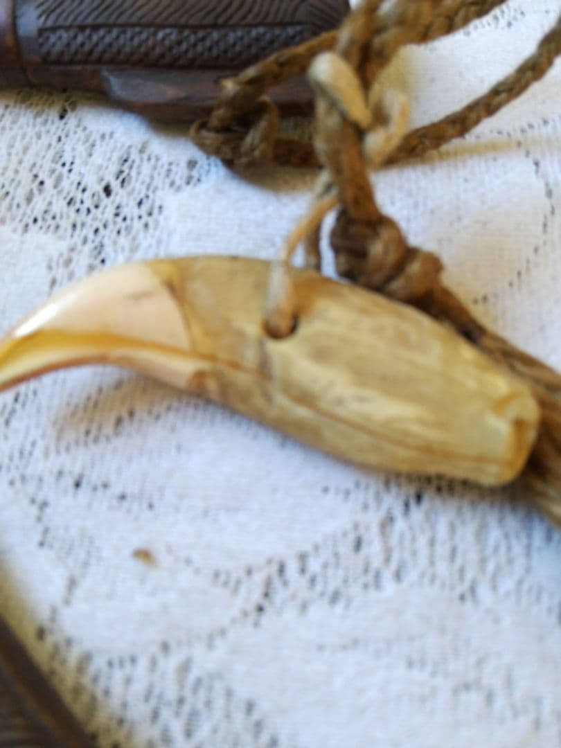 アイヌ マキリ アイヌ彫り 鯨歯下げ 根付け 時代物