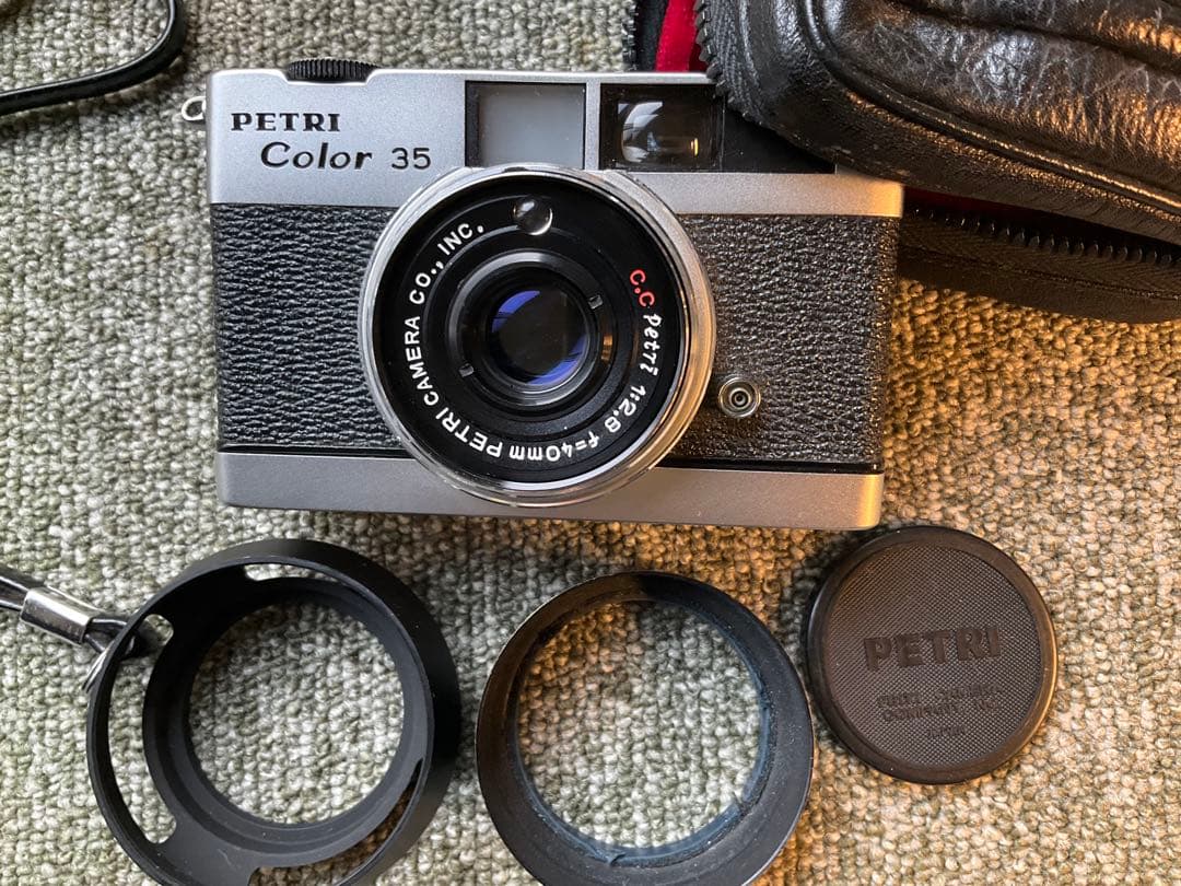 完動機　ペトリPETRI Color 35 フィルムカメラ