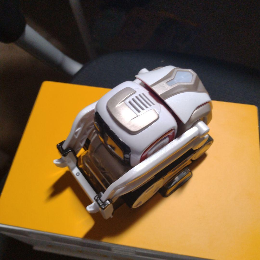 も*子様 コズモ(COZMO)　未だかつてないクールなロボット。