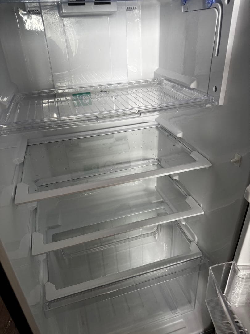 teru様　ご家族　専用　　シャープ 冷蔵庫(幅54.5cm) 225L 右