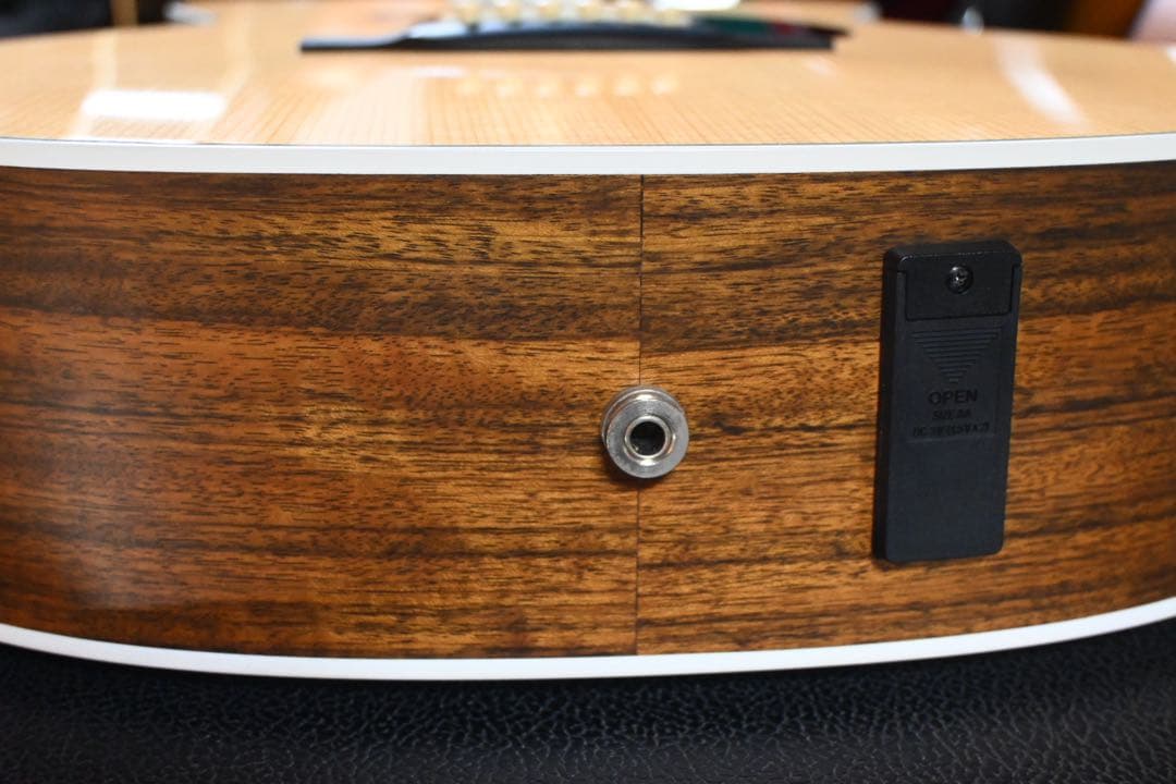 Martin OMC-16 OGTE 【ハードケース付 弦交換済（エリクサー）】