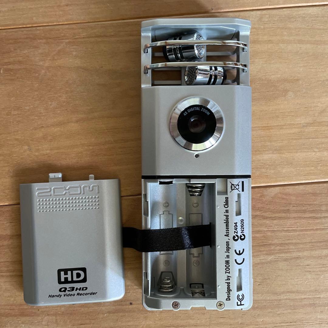ZOOM Q3HD とAccessory pack