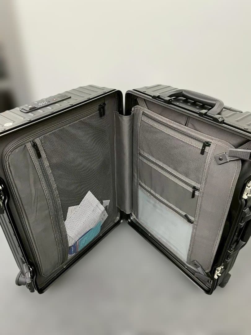 リベティ多機能キャリーケース【マットブラックSサイズ】A30