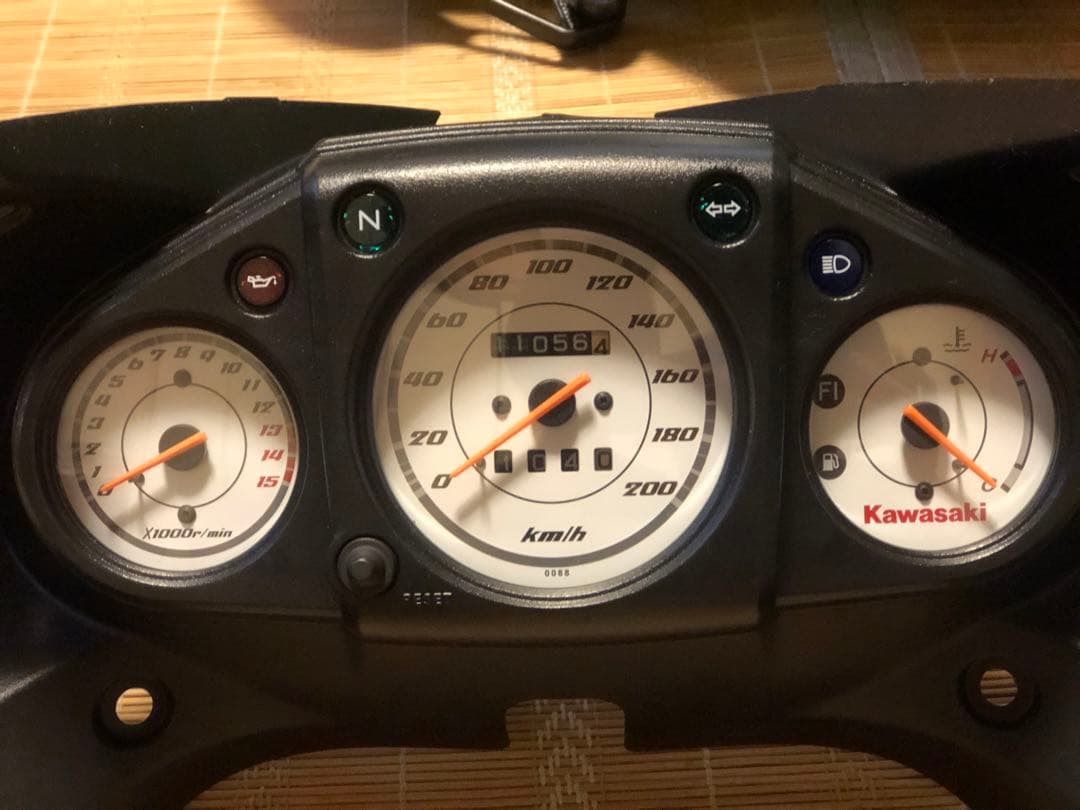 ニンジャ250r 12年式　純正メーター　美品　11056キロ