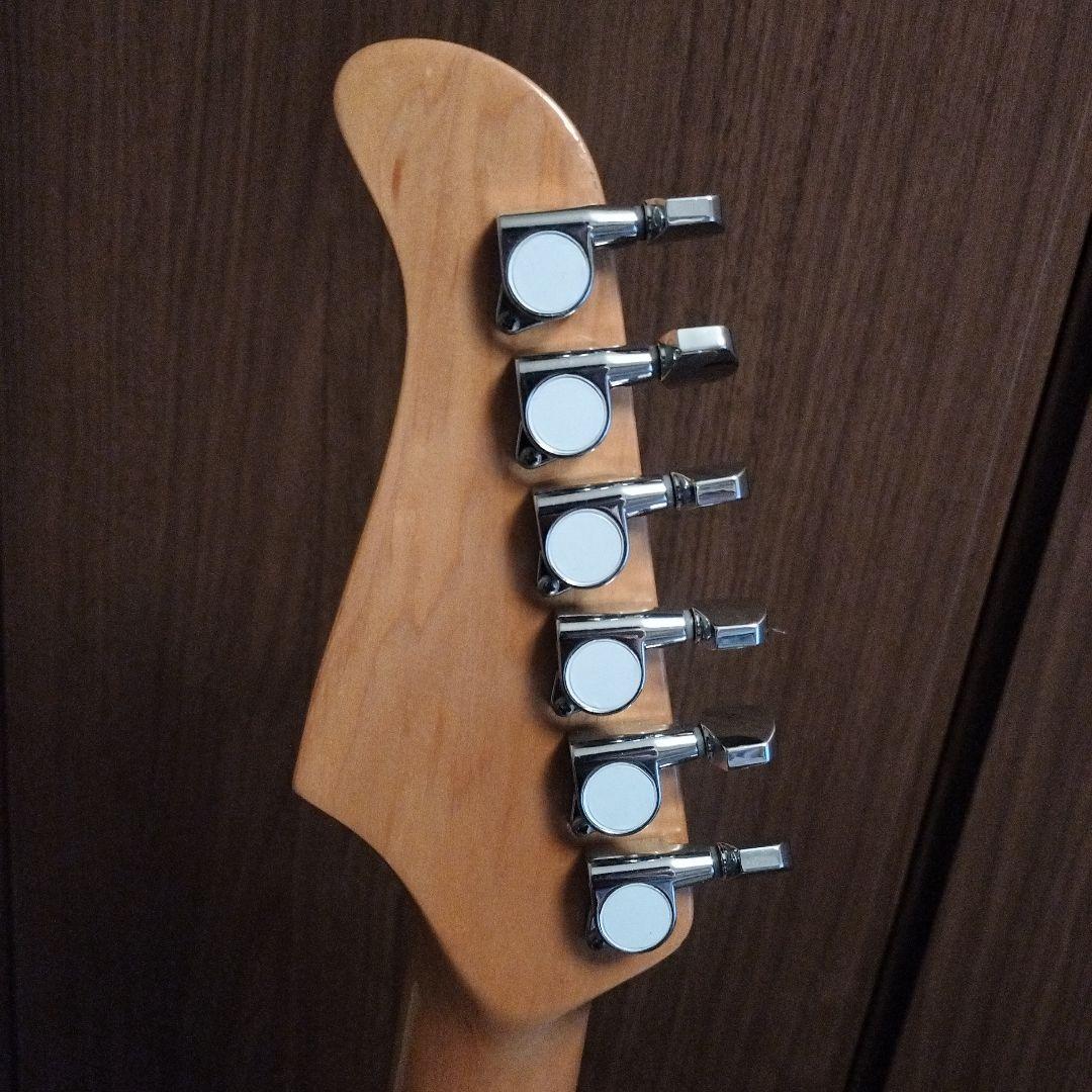 中古エレキギター　mushroom　ストラトキャスター レッド