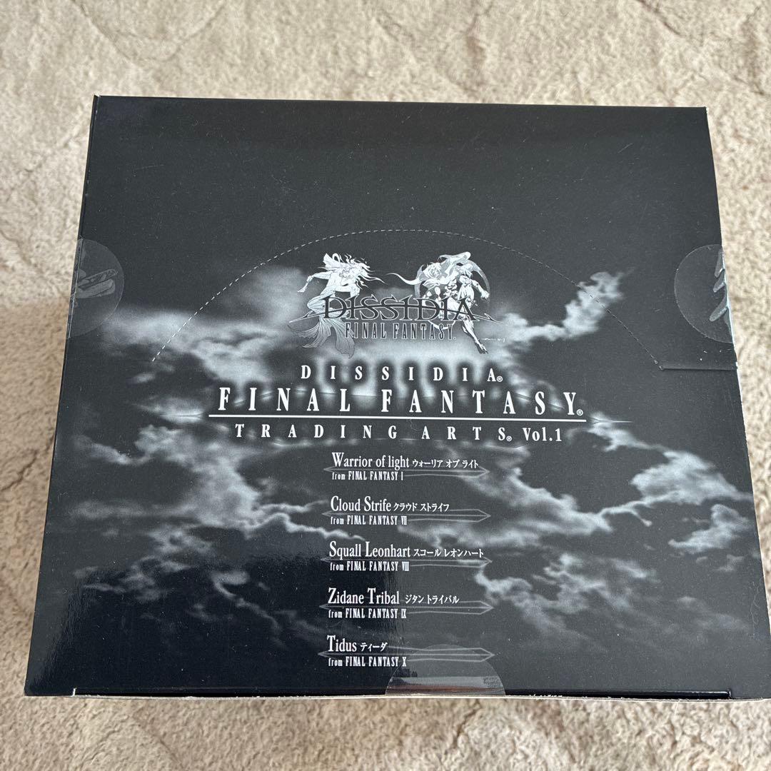 トレーディングアーツ　ファイナルファンタジー　ディシディア　未開封