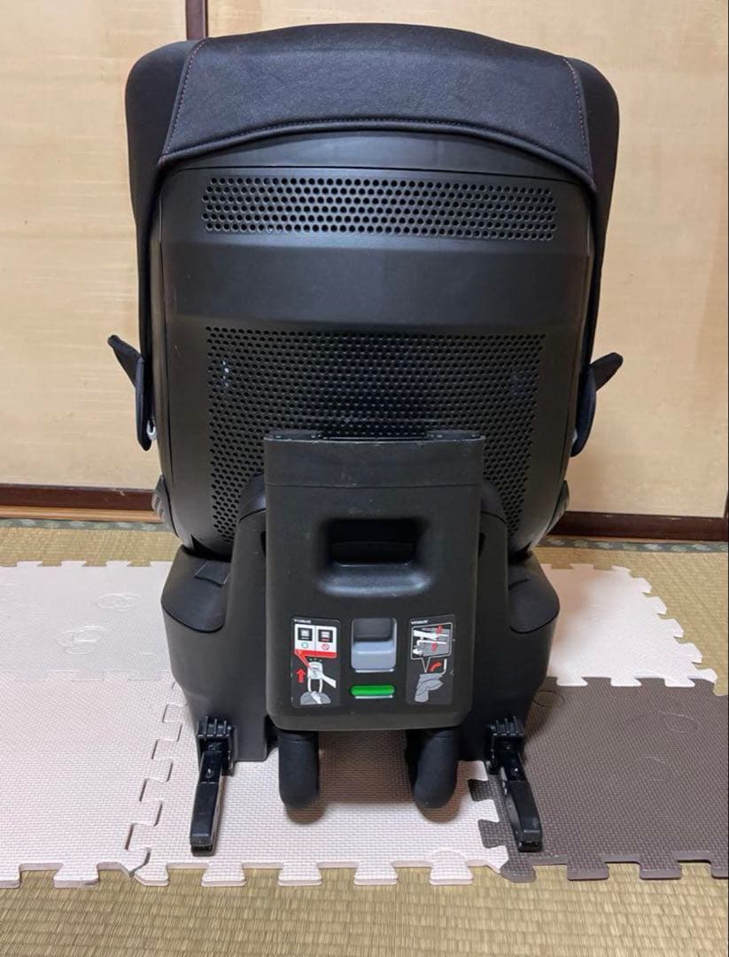 エールベベ 回転式 isofix チャイルドシート クルット3i